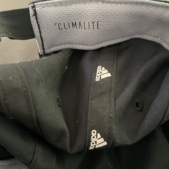 Adidas Cap Black/White Adjustable Velcro‎ back strap. Firm brim. Size small. - Picture 3 of 5